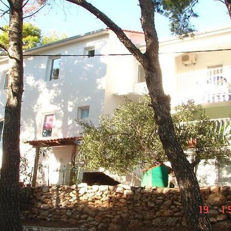 Apartments Dijana Sveta Nedelja  Zewnętrze zdjęcie